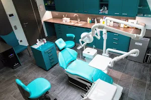 DentiQm fogászat image