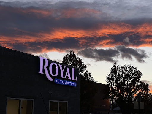 Used Car Dealer «Royal Automotive», reviews and photos, 3232 S Broadway, Englewood, CO 80113, USA