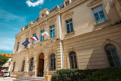 Mairie - Allo Monsieur le Maire à Montélimar