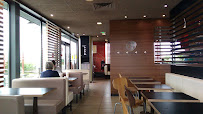Atmosphère du Restauration rapide McDonald's à Bréal-sous-Montfort - n°14