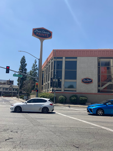 Dunn-Edwards Paints - Pasadena, 3897 E Colorado Blvd, Pasadena, CA 91107, USA, 