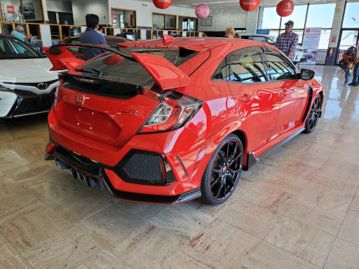 Toyota Dealer «Stephen Toyota», reviews and photos, 1069 Farmington Ave, Bristol, CT 06010, USA