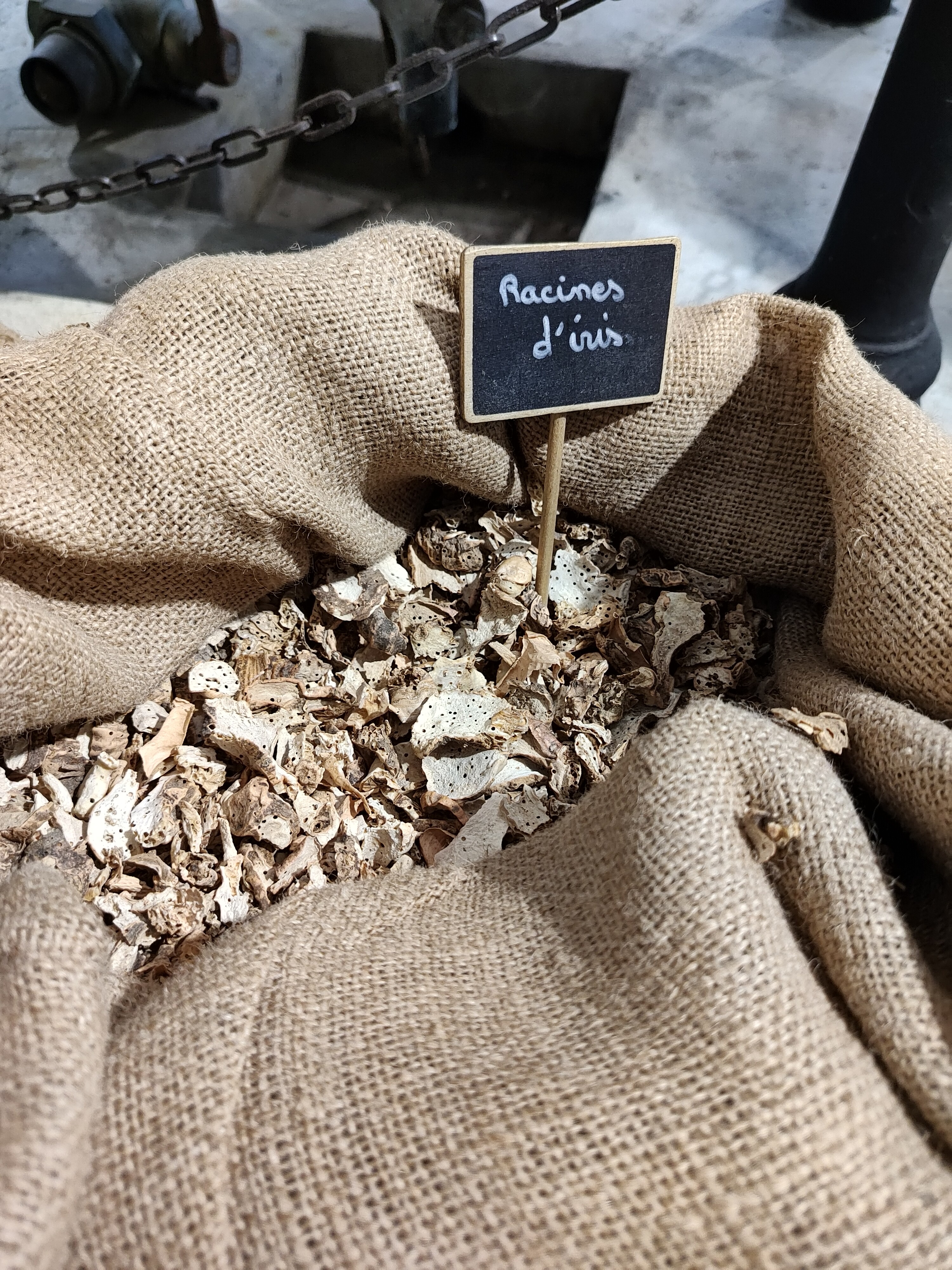 Photo n° 1 de l'avis de STONE. fait le 03/11/2023 à 04:38