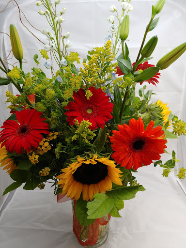 Florist «Pretty Petals Florist», reviews and photos, 6865 S Elati St, Littleton, CO 80120, USA