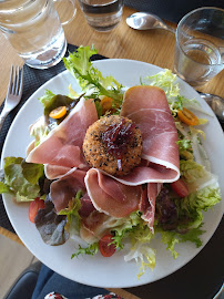 Plats et boissons du Restaurant le Mornay à Nurieux-Volognat - n°2