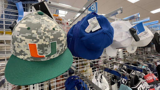 Clothing Store «Ross Dress for Less», reviews and photos, 1990 S University Dr, Davie, FL 33324, USA