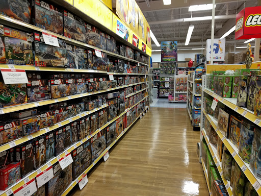 Shopping Mall «Dedham Mall», reviews and photos, 300 Providence Hwy, Dedham, MA 02026, USA