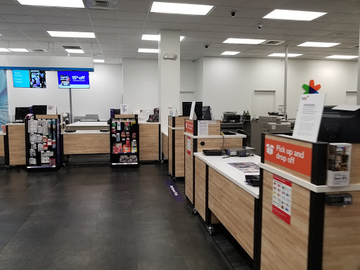 Print Shop «FedEx Office Print & Ship Center», reviews and photos, 4717 Sharon Rd #1a, Charlotte, NC 28210, USA