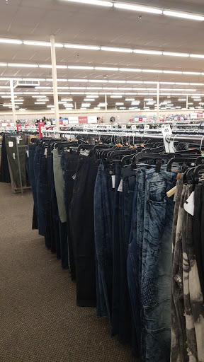 Clothing Store «Burlington Coat Factory», reviews and photos, 5245 Ridge Rd, Cincinnati, OH 45213, USA
