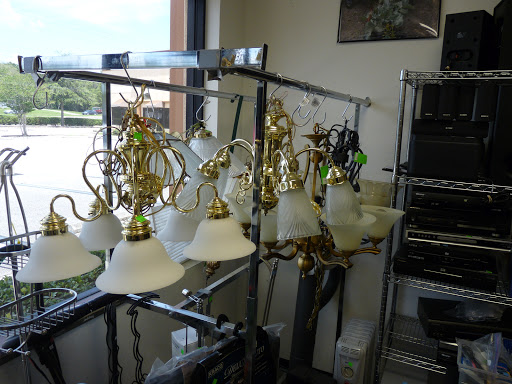 Thrift Store «Sheriffs Ranches Enterprises, Inc. Thrift Store», reviews and photos, 27900 US-27 #112, Leesburg, FL 34748, USA