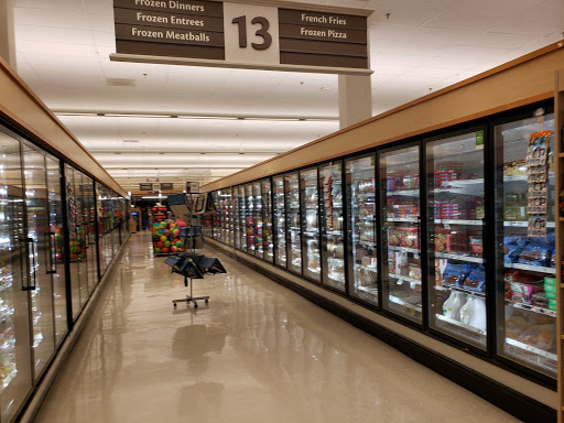 Grocery Store «Stop & Shop», reviews and photos, 1083 Inman Ave, Edison, NJ 08820, USA