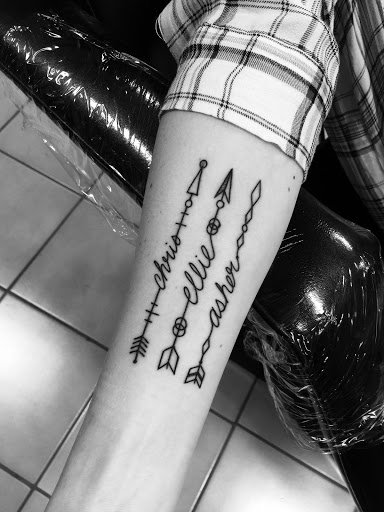 Explore black queen tattoo ideas, creative tattoo ideas in Albuquerque, available at Albuquerque Ink Tattoo