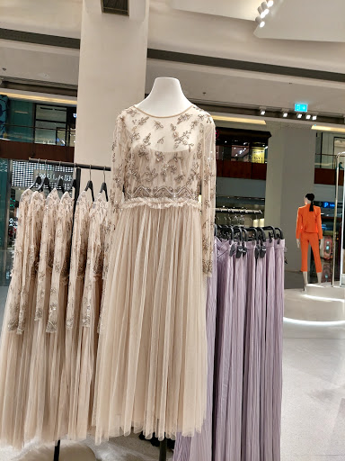 Stores buy party dresses Dubai