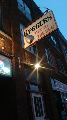Bar «Keggers Bar», reviews and photos, 231 N Broadway, Green Bay, WI 54303, USA