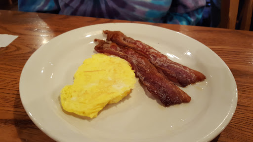 American Restaurant «Cracker Barrel Old Country Store», reviews and photos, 236 Pauline Dr, York, PA 17402, USA