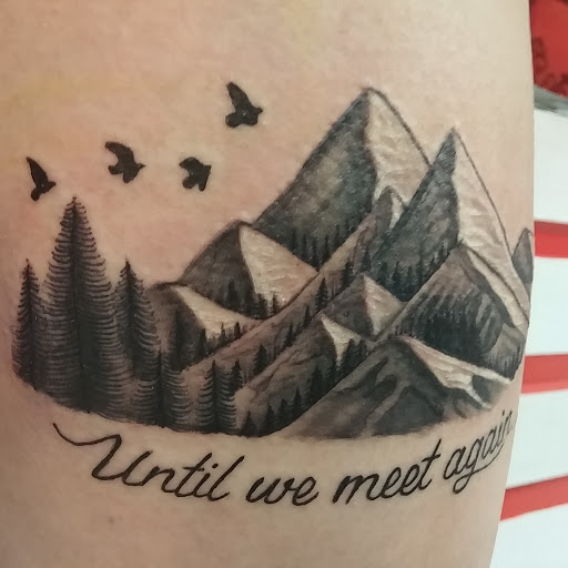 Tattoo Shop «Six1Six Tattoo Studio», reviews and photos, 526 Leonard St NW, Grand Rapids, MI 49504, USA