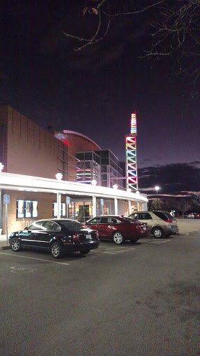 Movie Theater «Regal Cinemas Santiam 11», reviews and photos, 365 Lancaster Dr SE, Salem, OR 97301, USA