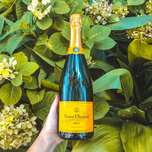 Liquor Store «East Bay Wine & Spirits», reviews and photos, 289 E Bay St, Charleston, SC 29401, USA