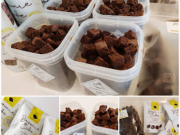 Onlybrownie บราวนี่เนื้อหนึบ บราวนี่กรอบเต๋า บราวนี่ซีเรียล