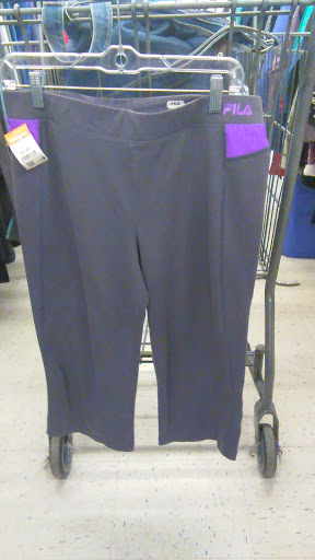 Thrift Store «Greenfield & University Goodwill Retail Store & Donation Center», reviews and photos, 4412 E University Dr, Mesa, AZ 85205, USA