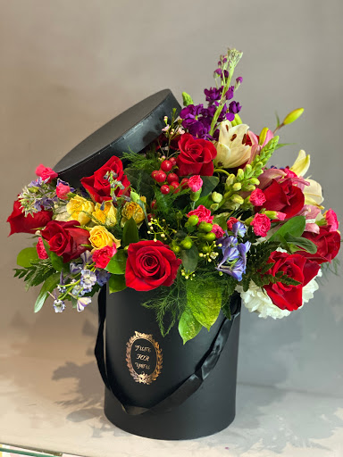 Florist «Stunning Arrangements», reviews and photos, 177 Main St, Little Ferry, NJ 07643, USA
