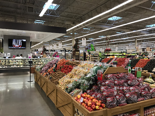 Grocery Store «Hy-Vee», reviews and photos, 9409 Zane Ave N, Brooklyn Park, MN 55443, USA