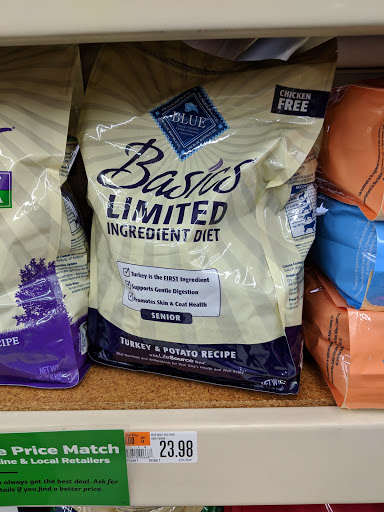 Pet Supply Store «Pet Supplies Plus», reviews and photos, 5161 Gull Rd, Kalamazoo, MI 49048, USA