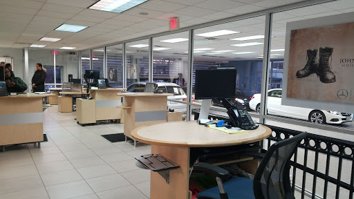 Mercedes Benz Dealer «Mercedes-Benz of Alexandria», reviews and photos, 200 S Pickett St, Alexandria, VA 22304, USA