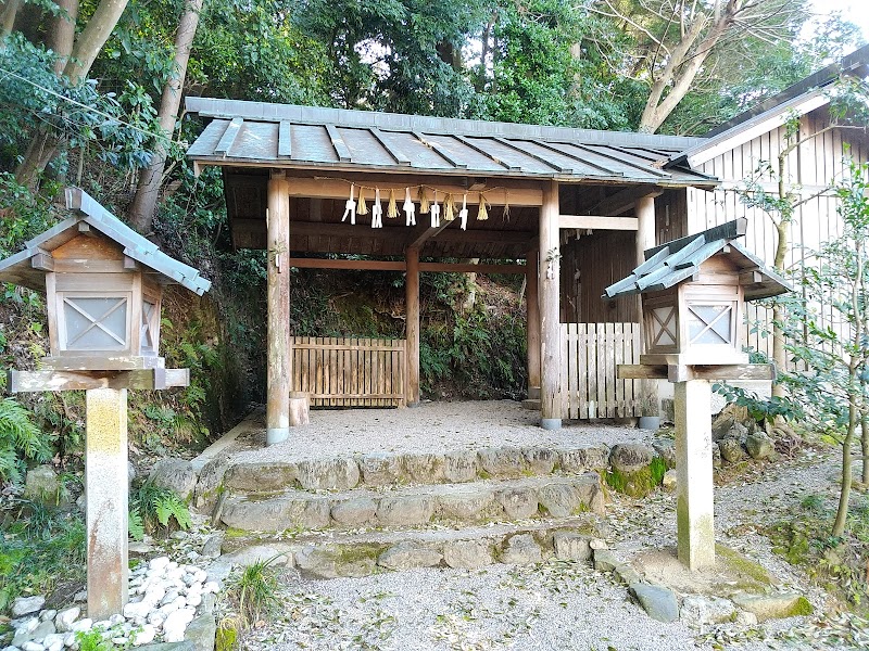 小田神社