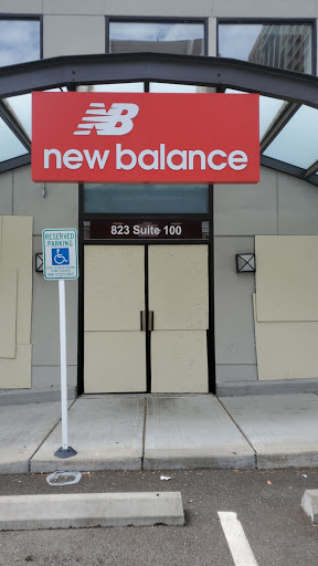 Shoe Store «New Balance Bellevue», reviews and photos, 823 Bellevue Way NE #100, Bellevue, WA 98004, USA
