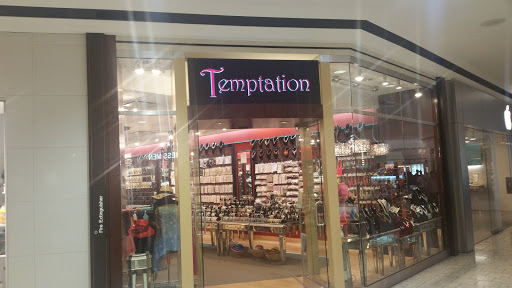 Shopping Mall «Stamford Town Center», reviews and photos, 100 Greyrock Pl, Stamford, CT 06901, USA