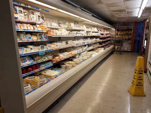 Supermarket «Latinos Supermarket», reviews and photos, 131 N Mt Carmel Rd, Valrico, FL 33594, USA