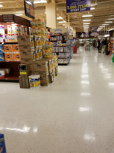 Grocery Store «Kennie’s Market», reviews and photos, 11 Grand Dr, Taneytown, MD 21787, USA