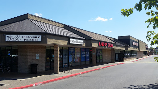 Liquor Store «Troutdale Liquor Store», reviews and photos, 3030 NE Hogan Dr, Gresham, OR 97030, USA