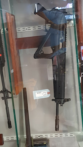 Pawn Shop «University Gun & Pawn Shop», reviews and photos, 2012 E Fletcher Ave, Tampa, FL 33612, USA