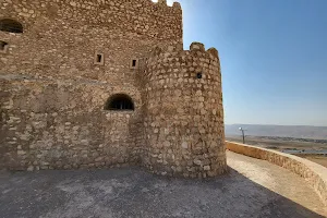 Khanzad Castle image
