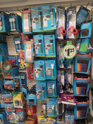 Dollar Store «Dollar Tree», reviews and photos, 9221 N 56th St, Temple Terrace, FL 33617, USA