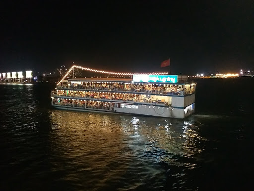 Elisa Floating Restaurant