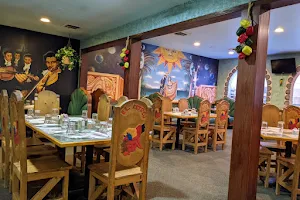 El Azteca Restaurant image