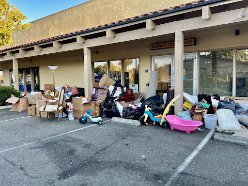 Thrift Store «Goodwill», reviews and photos