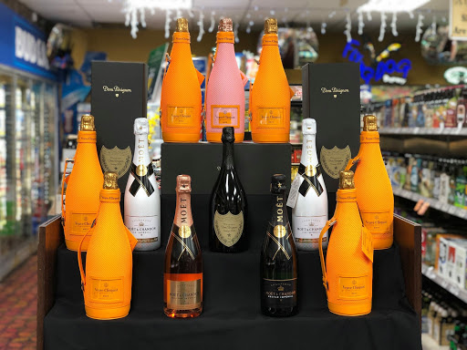 Liquor Store «Liquor Locker», reviews and photos, 1740 Dual Hwy, Hagerstown, MD 21740, USA