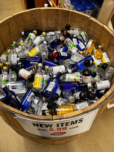 State Liquor Store «NH Liquor & Wine Outlet», reviews and photos, 500 Woodbury Ave, Portsmouth, NH 03801, USA