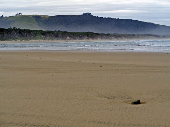 Tahakopa Beach