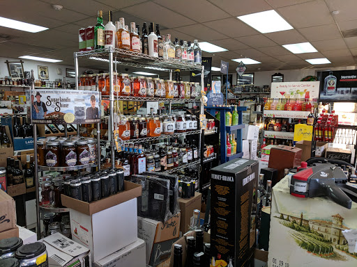 Oasis Package Store, 404 S James Campbell Blvd, Columbia, TN 38401, USA, 