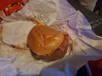 Cheeseburger du Restaurant McDonald's Saumur - n°4