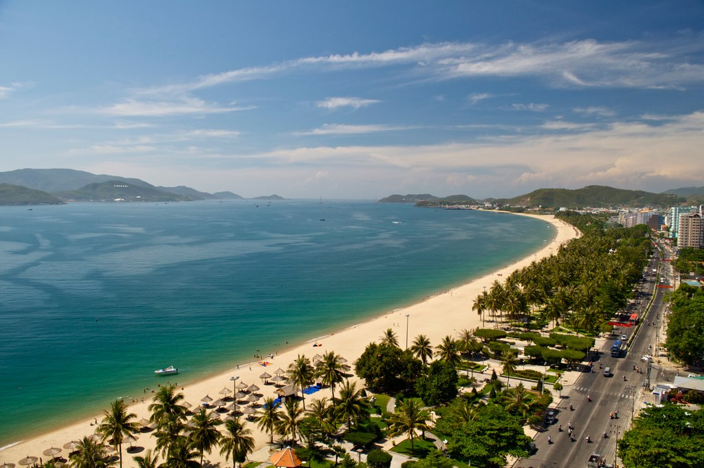 Foto de Nha Trang Beach - lugar popular entre os apreciadores de relaxamento