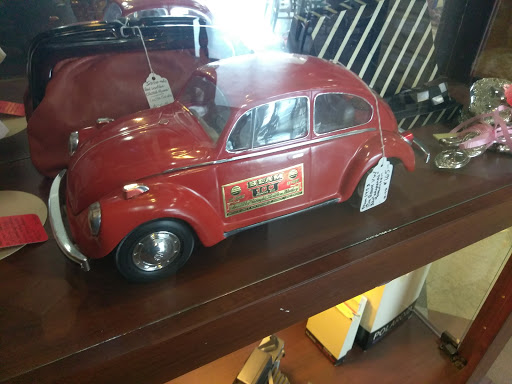 Shopping Mall «Pismo Coast Shopping Plaza», reviews and photos, 555 5 Cities Dr, Pismo Beach, CA 93449, USA