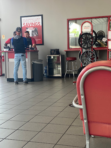 Tire Shop «Discount Tire Store - Cypress, TX», reviews and photos, 17326 Spring Cypress Rd, Cypress, TX 77429, USA