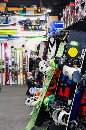 Sporting Goods Store «Play It Again Sports», reviews and photos, 18352 Beach Blvd, Huntington Beach, CA 92648, USA