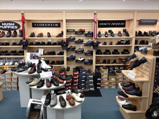 Shoe Store «Bida Wide Width Shoes», reviews and photos, 1651 NE 163rd St, North Miami Beach, FL 33162, USA